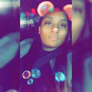 Meet your Posher, Paige